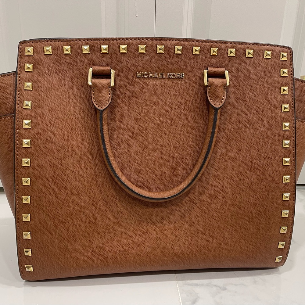 Michael Kors Large Studded Tote: Tan/Caramel & Gold studs